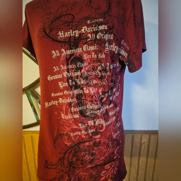 Harley-Davidson Women's tee - Picture 2 of 5